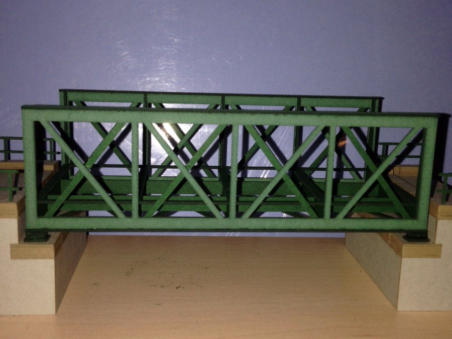 Typisch österreichische Eisenbahnbrücke H0 2 Höhen und 4 Längen – Bild 15