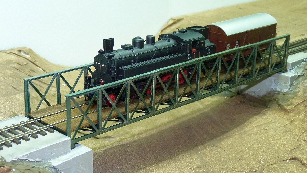 Typisch österreichische Eisenbahnbrücke H0 2 Höhen und 4 Längen – Bild 2