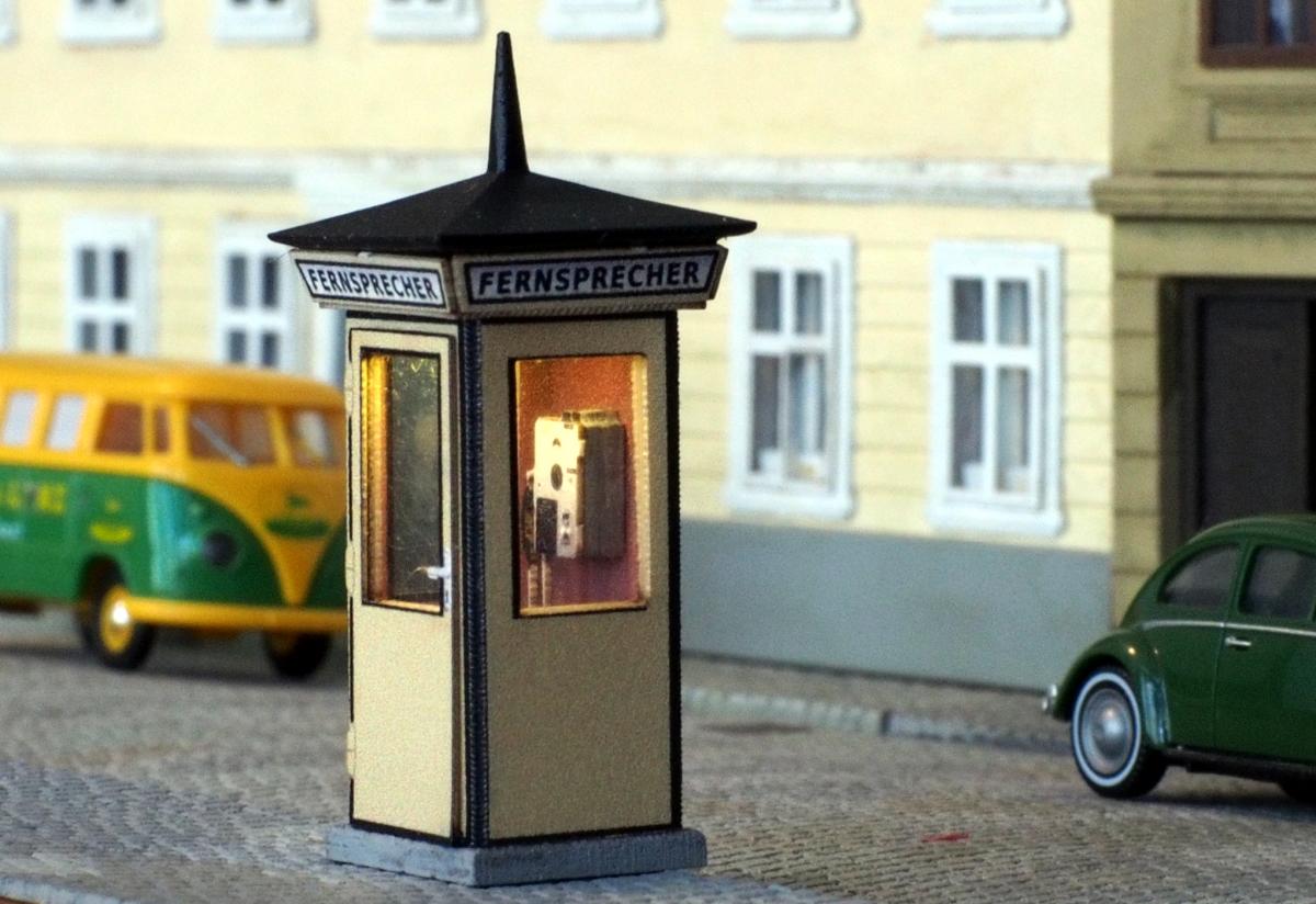 Österreichisches Telefonhüttl "Fernsprecher"
